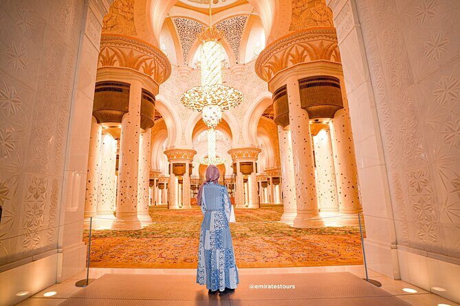 Abu Dhabi Sightseeing Tour: Sheikh Zayed Mosque, Heritage Village & Dates Market - Who Should Consider This Tour?