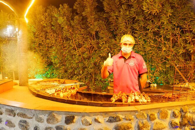 Al Madam Red Sand Safari with BBQ Dinner & Traditional Show - An In-Depth Look at the Tour