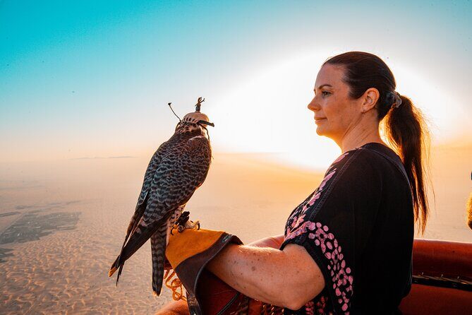 Deluxe Hot Air Balloon Ride with Breakfast & Flight Falcon Show - The Experience in Detail