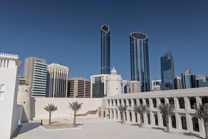 Downtown Walking tour with Emirati local - The Experience: What You Can Expect
