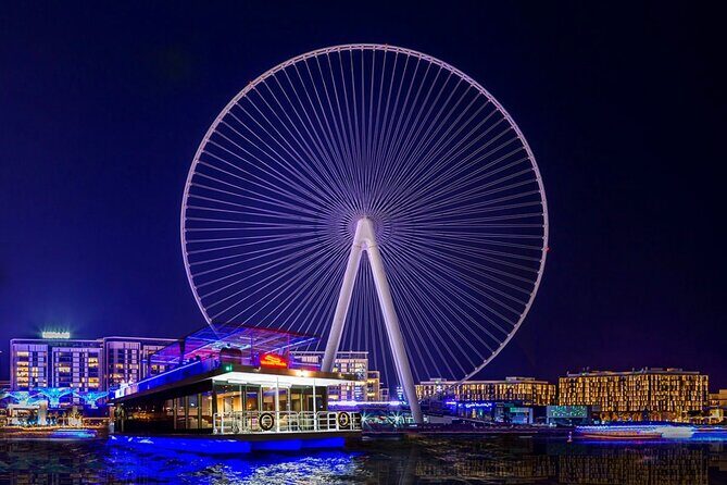 Dubai: 1-Hour Ain Boat Cruise - The Atmosphere and Crew