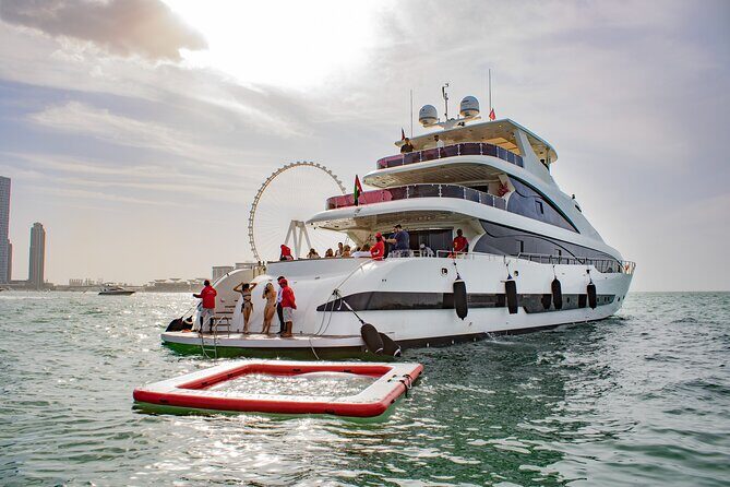 Dubai Harbour Super Yacht Experience with gourmet & Drinks - Food and Drinks