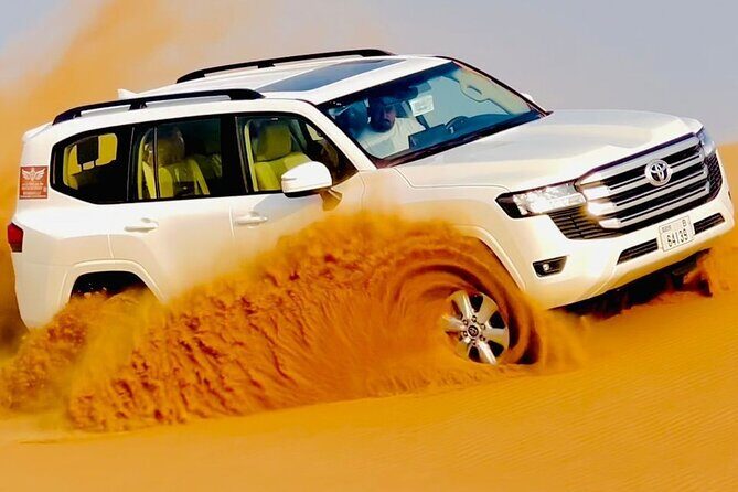 Dubai Premium Desert Safari  Live Buffet Dinner & Luxury Camp - Key Points