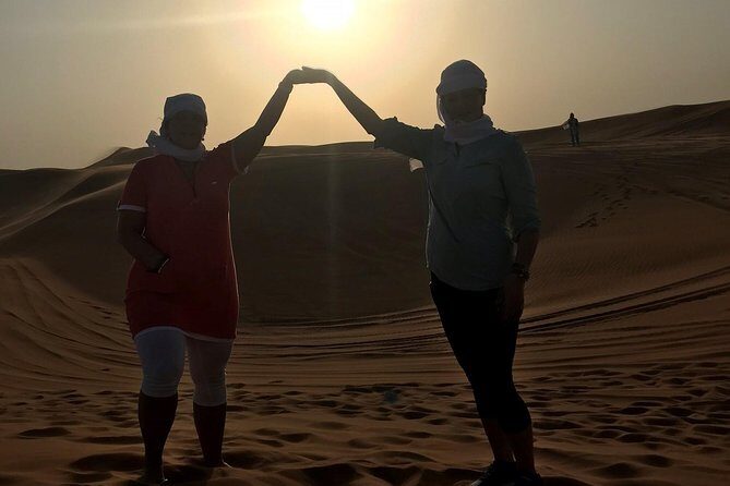 Dubai: Unique SUNSET 4WD Red Dunes Safari - Authentic Traveler Feedback
