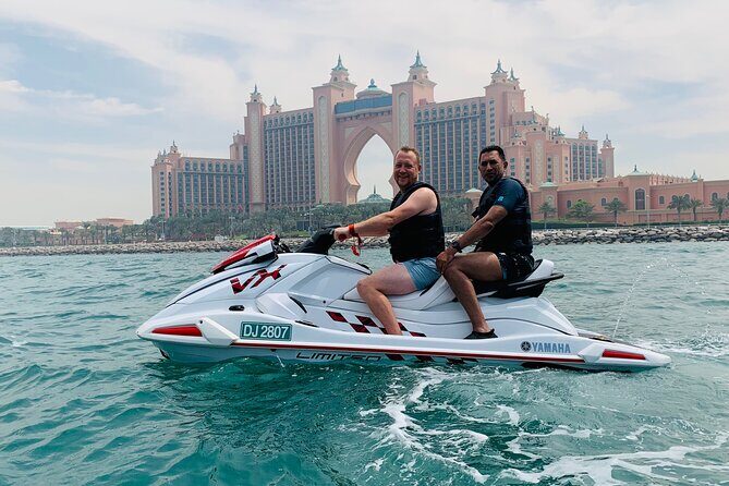 Exclusive 1HR Jet Ski Tour- Burj al Arab & Atlantis - Dubai Jet Ski Tour: An Exciting Water Adventure with Spectacular Views