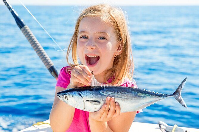 Explore Fishing - 4 hours trip - A Practical Look at the Explore Fishing 4-Hour Trip in Abu Dhabi