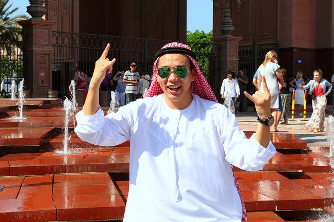 From Dubai To Abu Dhabi: Royal Palace, Grand Mosque &Etihad Tower - Who Is This Tour Best For?