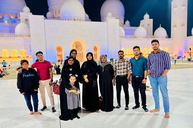 Full Day Abu Dhabi City Tour Sheikh Zayed Grand Mosque from Dubai - FAQ