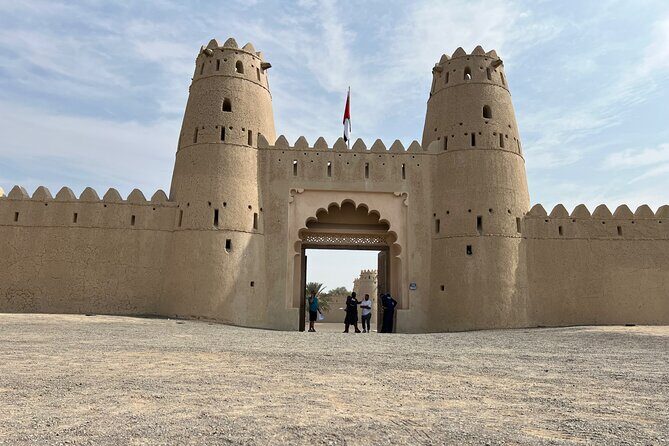 Full Day Al Ain City Tour with Lunch - Exploring Al Ain: A Full-Day Tour with Rich Rewards