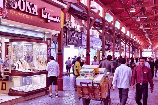 Half-Day Dubai City Tour with Blue Mosque, Creek, Souks & Abra - Who Should Consider This Tour?