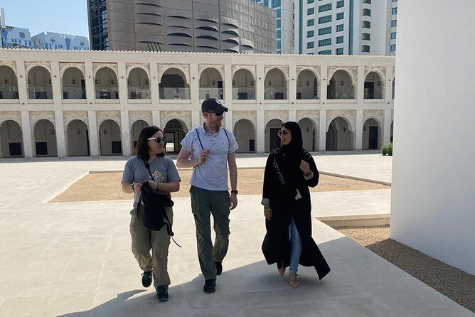 Private Abu Dhabi tour with Emirati Guide - Transportation and Group Sizes