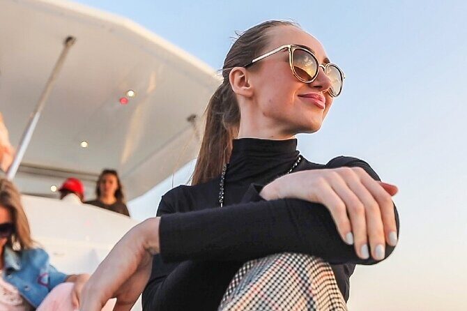 Private Dubai 2 Hours Luxury Yacht Charter with BBQ Option - An In-Depth Look at the Yacht Experience