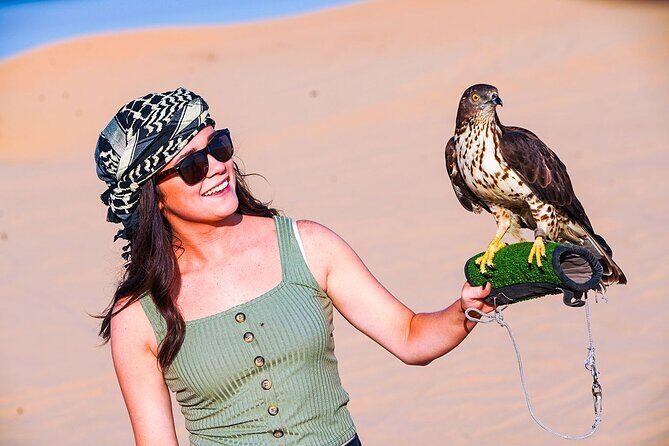 Private Premium Desert Safari 4x4 Vehicle with BBQ Dinner - DUBAI - Dinner and Live Entertainment