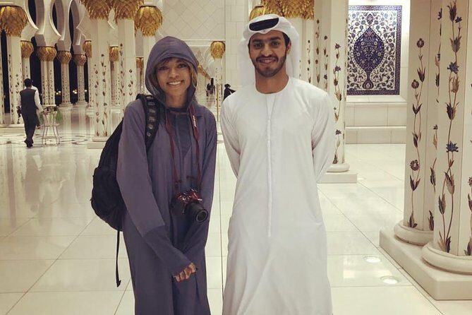 Sheikh Zayed Grand Mosque with Emirati - FAQ